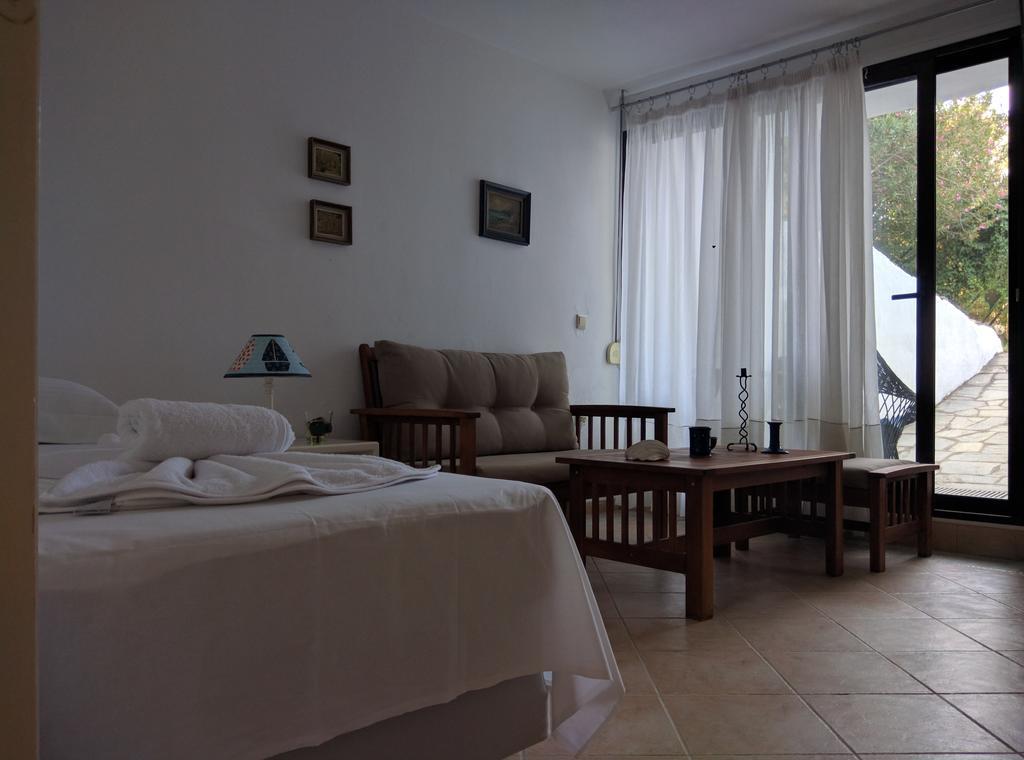 Beach Front Chanioti Πολύχρονο Εξωτερικό φωτογραφία