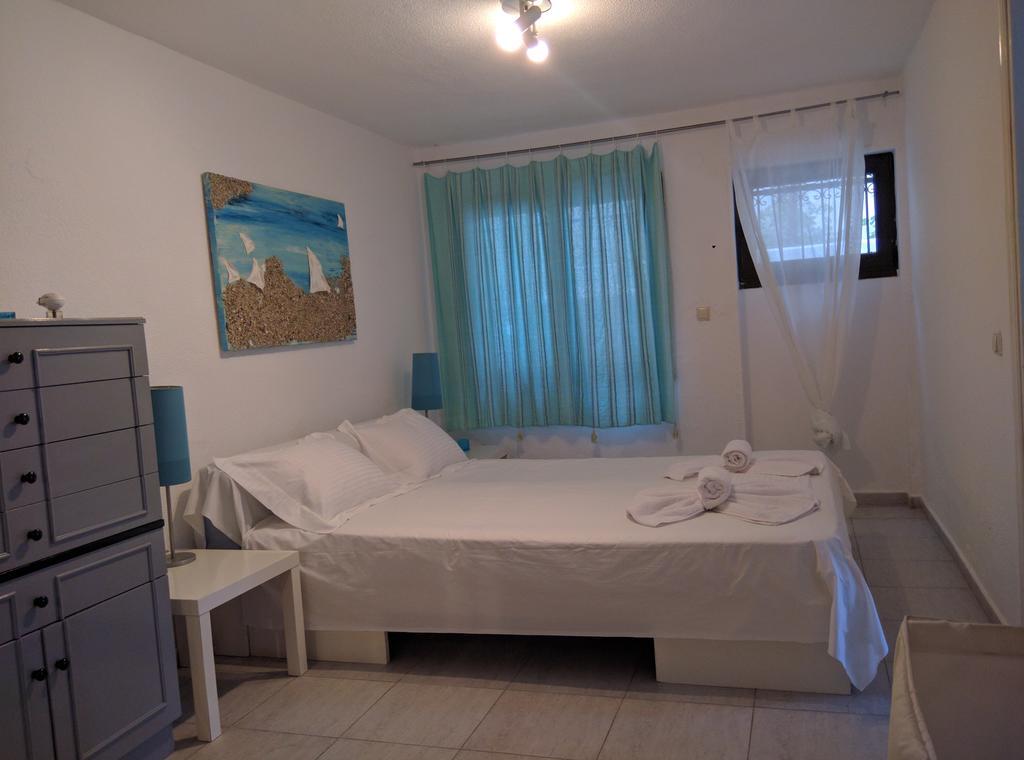 Beach Front Chanioti Πολύχρονο Εξωτερικό φωτογραφία