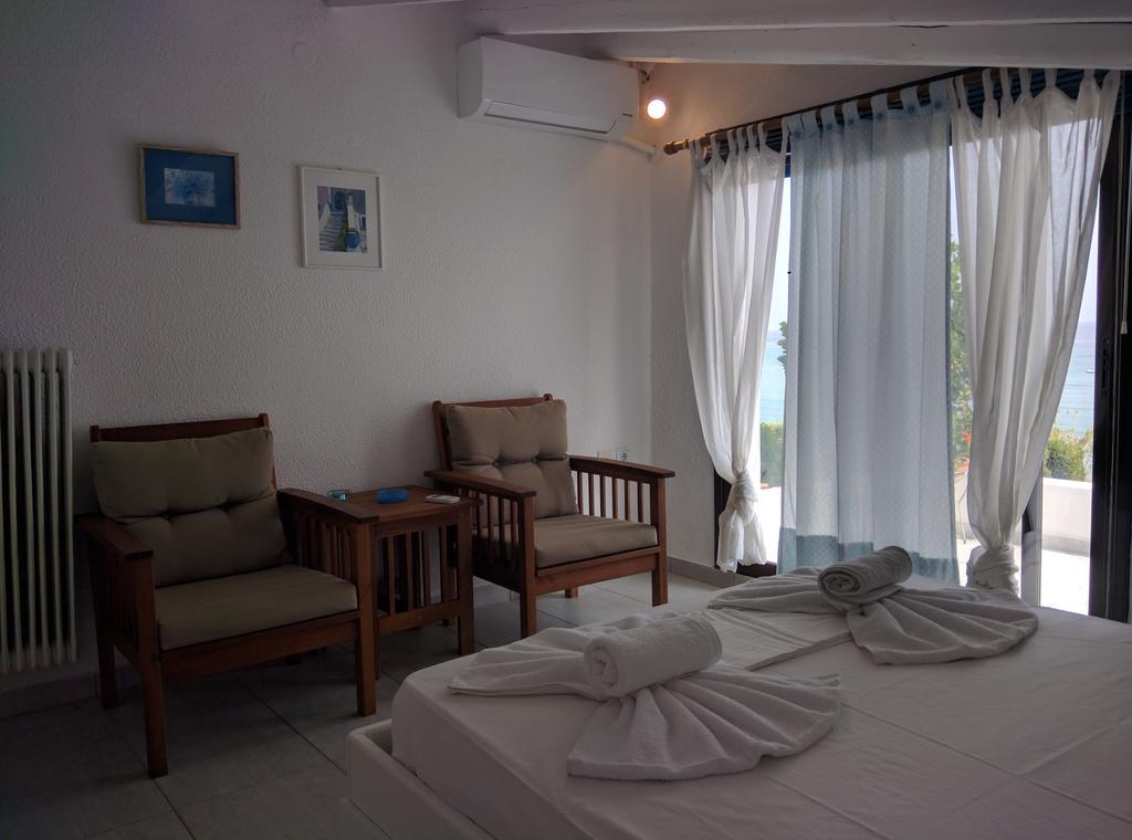 Beach Front Chanioti Πολύχρονο Εξωτερικό φωτογραφία